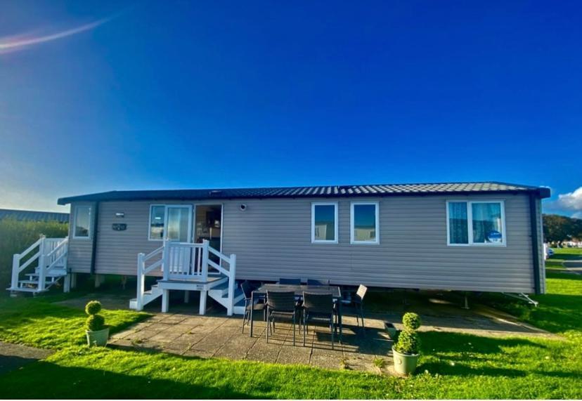 Caravan Church Farm Holiday Village Pagham Kültér fotó
